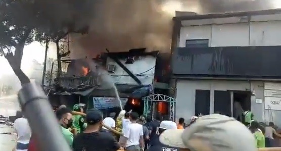 Kebakaran di Manggarai, 80 Personel dan 13 Unit Damkar Diterjunkan