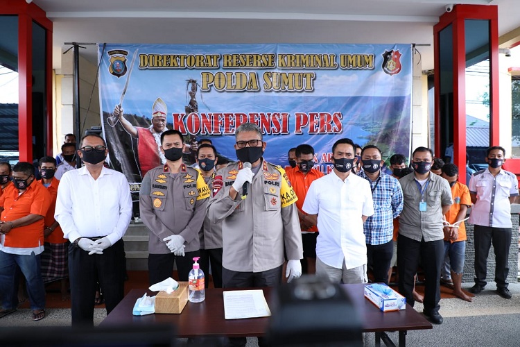 Polisi Tetapkan 20 Tersangka Demo Ricuh di Madina, Aktor Intelektual Masih Diburu