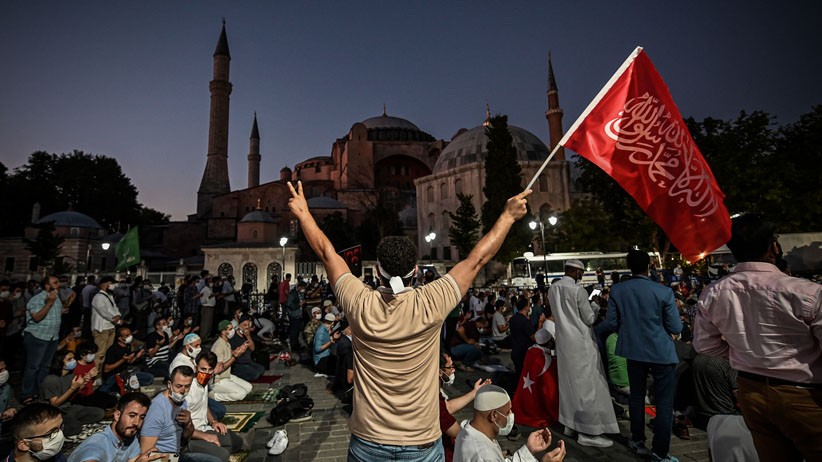 Erdogan Undang Pemimpin Dunia Salat Jumat Pertama di Hagia Sophia Pekan Ini