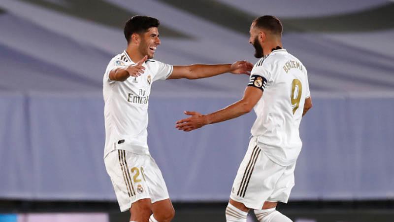 Kalahkan Deportivo Alaves, Real Madrid Jauhi Kejaran Barcelona