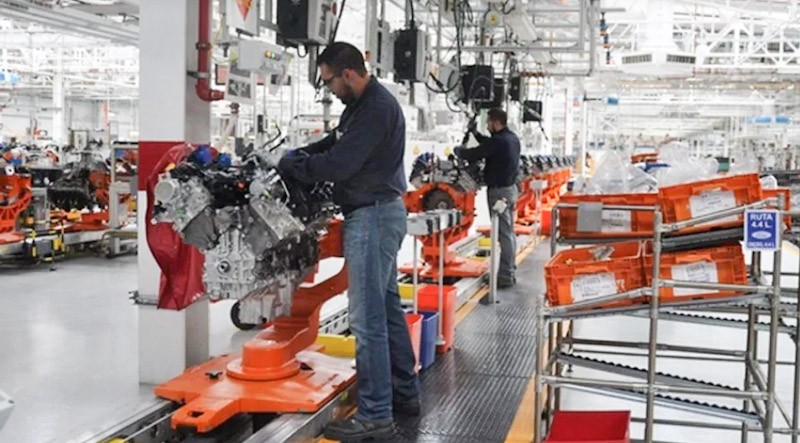 Pasokan Mesin dari Meksiko Terganjal Covid-19, Ford Meradang Tak Bisa Produksi Mobil