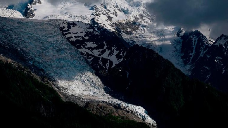  Gletser Bossons Mencair, Harta Karun Bermunculan di Mont Blanc Prancis