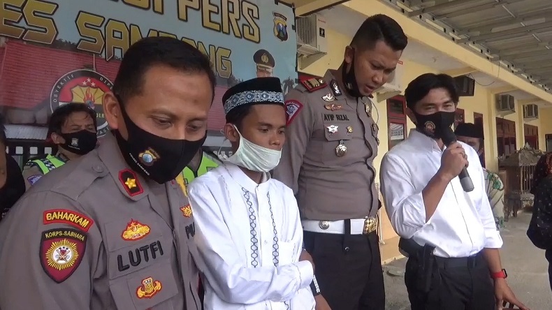 Bikin Konten Siksa Biawak di Jalan demi Subscriber, YouTuber Madura Ditangkap Polisi