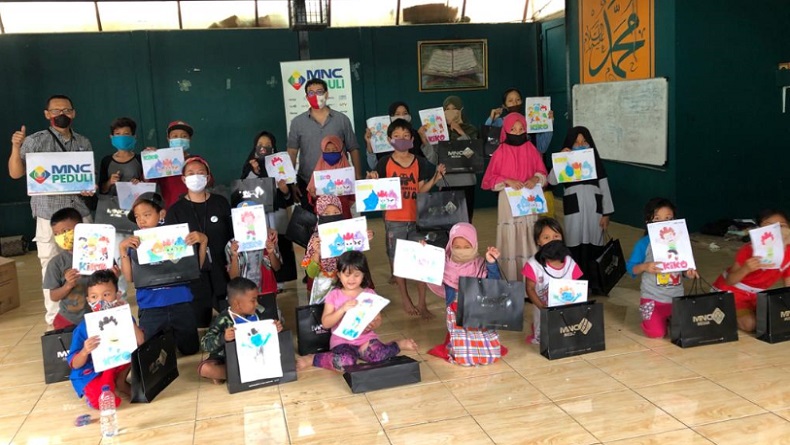 Sambut Hari Anak Nasional, MNC Peduli Ajak Anak Sekolah Master Depok Nobar KIKO