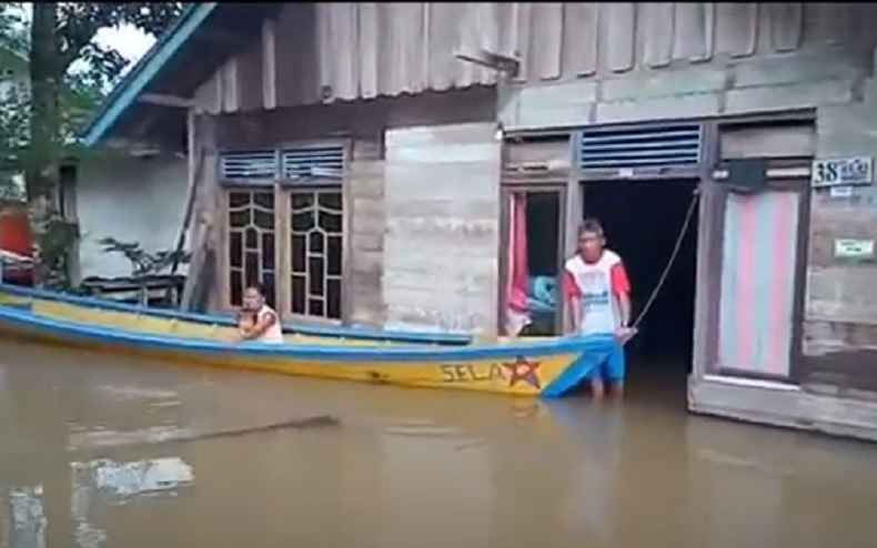 Sungai Kapuas Meluap, 10 Kecamatan di Kapuas Hulu Terendam Banjir