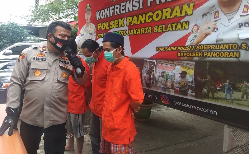 Edarkan Sabu ke Pengunjung, Karyawan Tempat Hiburan Malam Ditangkap Polisi