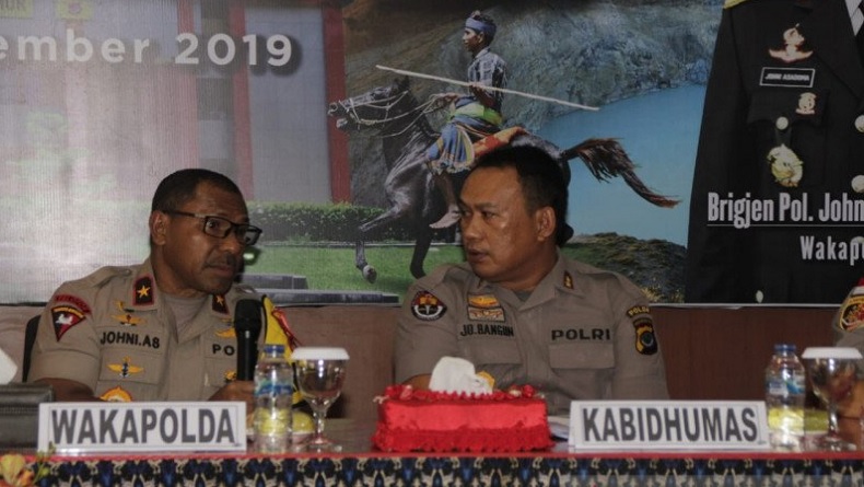 Profil Johanis Asadoma, Mantan Petinju Nasional Jabat Kadiv Hubinter Polri