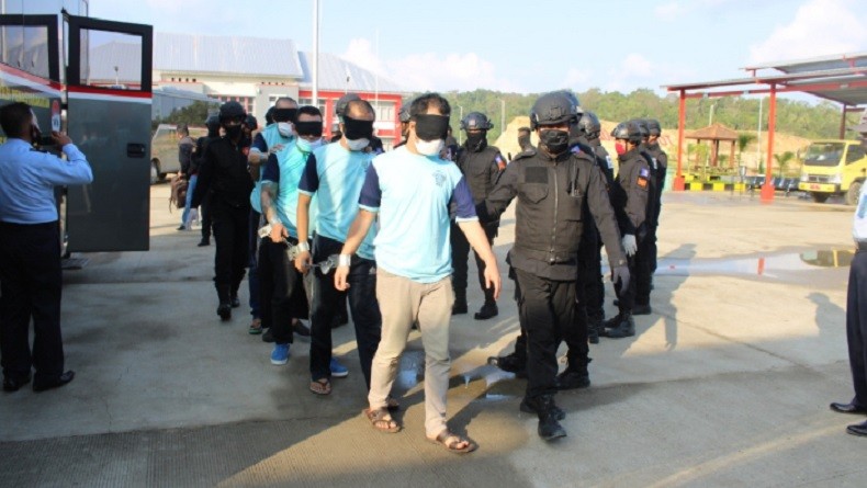 228 Narapidana dari DKI, Yogyakarta dan Jawa Barat Dipindahkan ke Nusakambangan