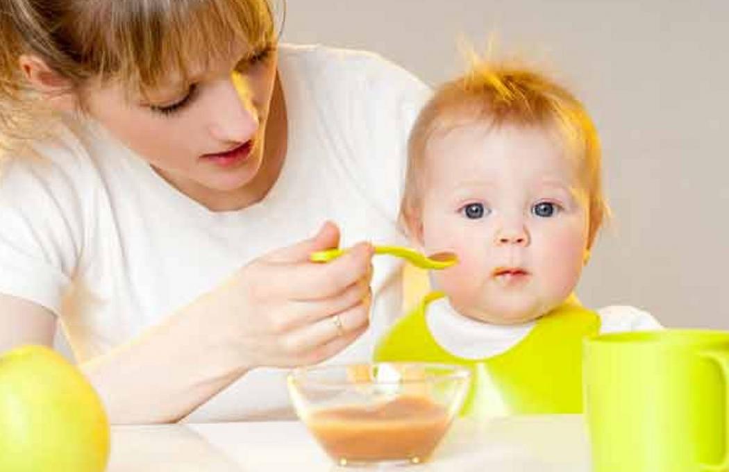 Selain Usia, Apa Kriteria Anak Boleh Diberi MPASI?