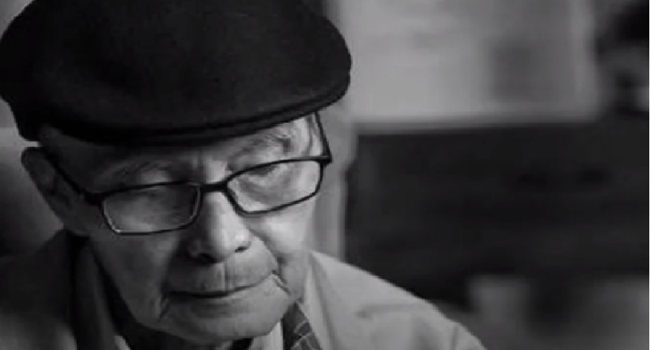 Kisah Sastrawan Sapardi Djoko Damono, Menulis untuk Kebahagiaan