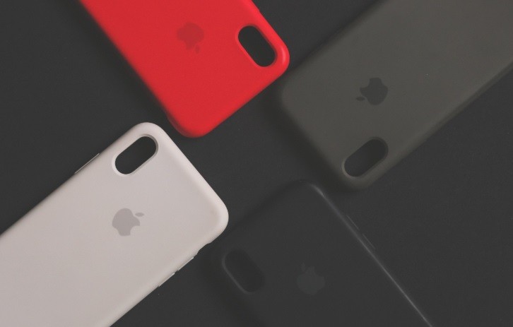 Lakukan Langkah Penting Ini untuk Disinfeksi Case Ponsel Anda