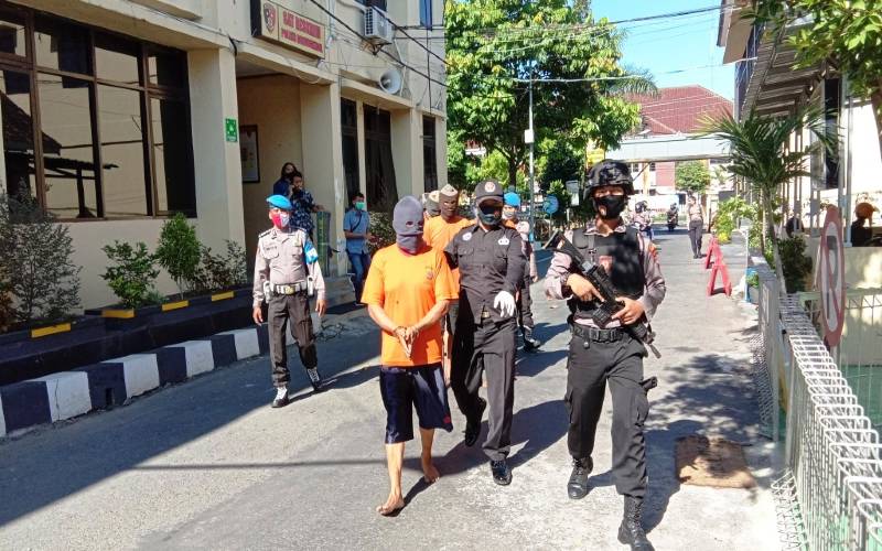 Tampil Mirip Dokter, Pensiunan BUMN Buka Klinik Ilegal di Gunungkidul