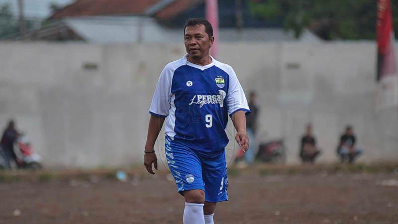 Kisah Telur di Gawang saat Persib Hadapi Barito di Semifinal Ligina 1994/1995