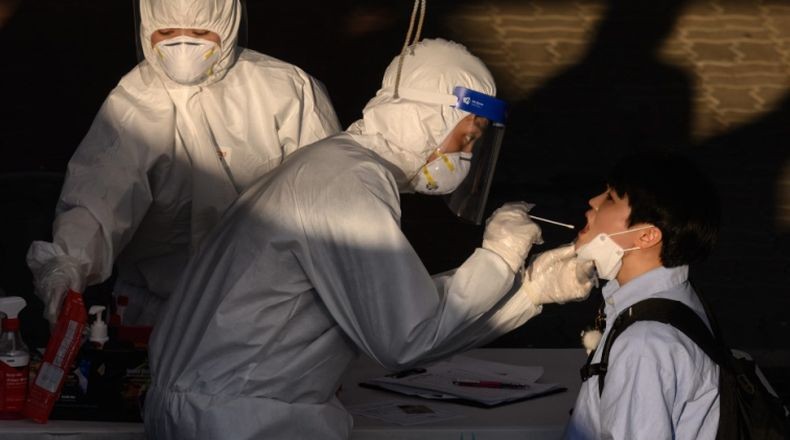 Wabah Covid-19 Melonjak, Korsel Terapkan Aturan Jarak Sosial yang Ketat Mulai Besok