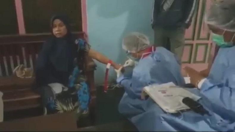 Puluhan Warga Tasikmalaya Keracunan Nasi Kotak, 2 Orang Dilarikan ke RS