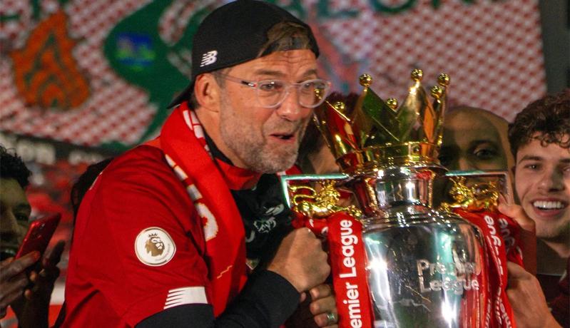 Jurgen Klopp Telepon Sir Alex Ferguson Jam 3 Pagi Cuma untuk Pamer Gelar Premier League