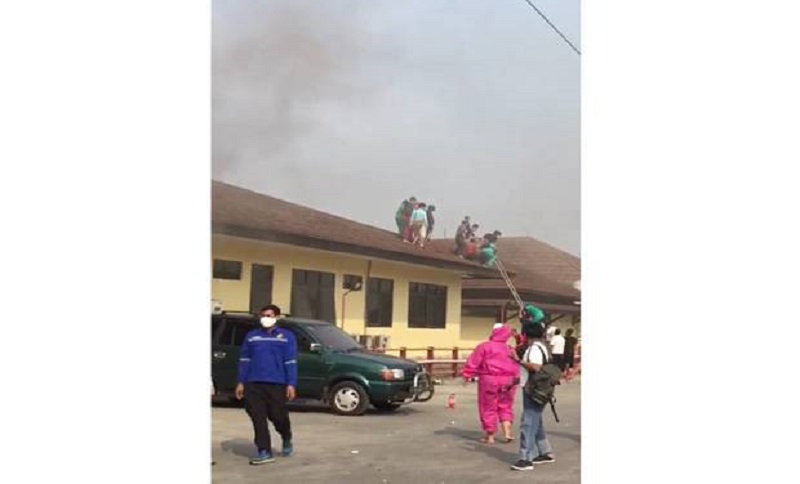 Kebakaran, Puluhan Petugas RS Polri Dievakuasi Lewat Jendela