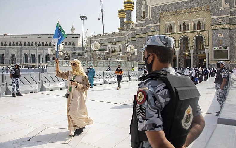 Keamanan Arab Tangkap 2.000 Orang yang Masuk Ilegal selama Pelaksanaan Haji 2020