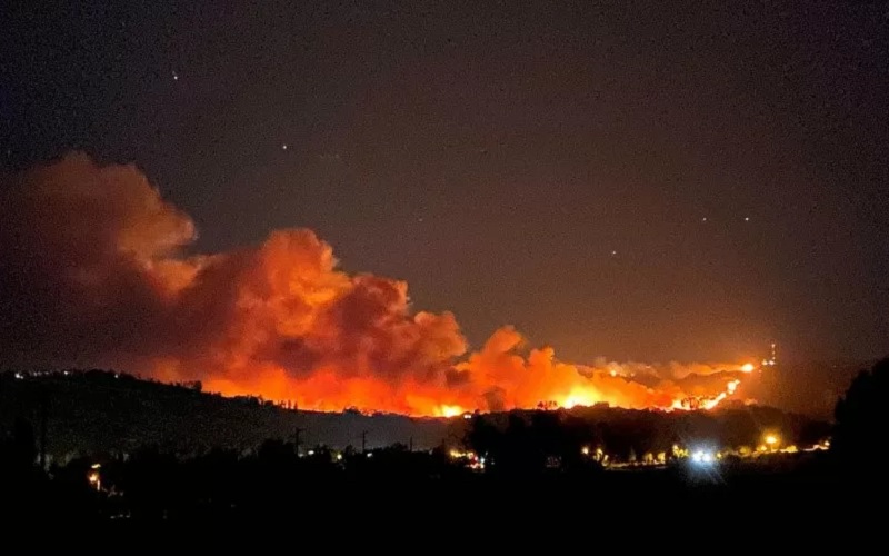 Akibat Apple Fire Paksa Hampir 8.000 Orang Dievakuasi