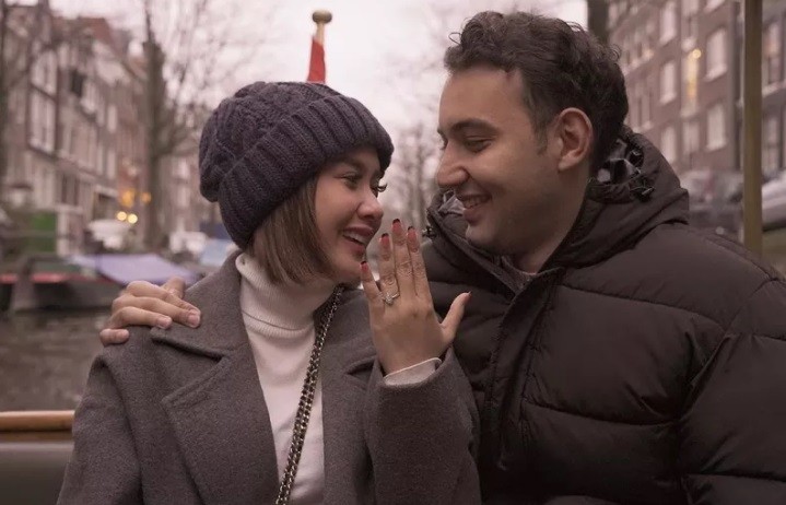 Cita Citata Kembalikan Cincin Tunangan kepada Roy Geurts: Aku Bukan Perempuan yang Tepat