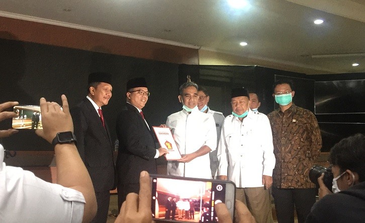 Prabowo Resmi Usung Denny Indrayana-Difriadi Darjat di Pilgub Kalsel 2020