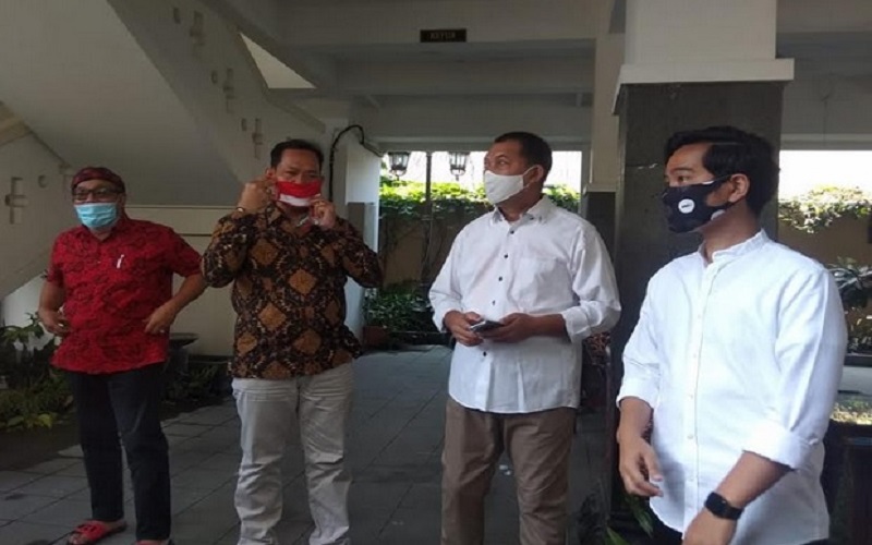 Gibran-Teguh Akan Sowan ke Prabowo usai Terima Rekomendasi Gerindra