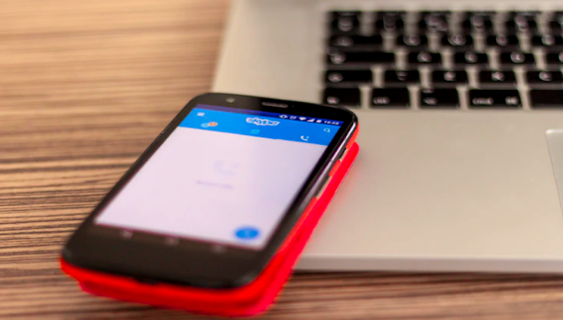 4 Cara Mengatasi Ponsel yang Alami Panas Berlebih