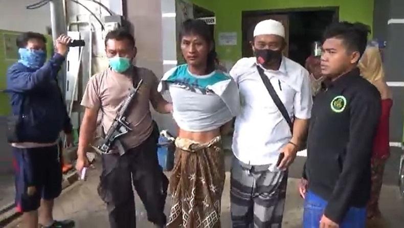Baru Masuk Toko Kelontong, Maling di Probolinggo Babak Belur Dihajar Massa