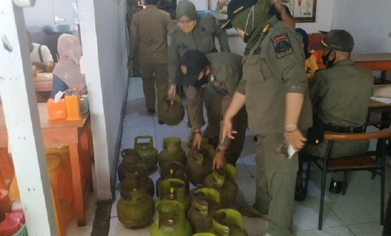Dirazia Satpol PP, Restoran di Pontianak Simpan 25 Tabung Elpiji Bersubsidi