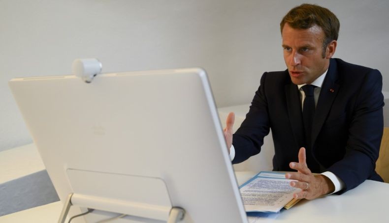 Macron Telepon Abbas: Saya Tidak Bermaksud Menghina Islam