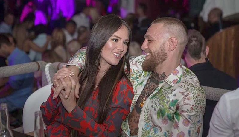 Conor McGregor Siap Nikahi sang Kekasih setelah 12 Tahun Hidup Bersama