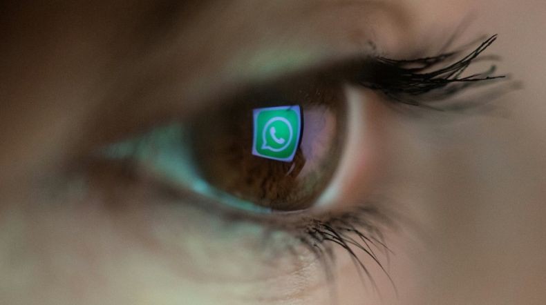 Suami Gugat Istri Gara-Gara Pesan WhatsApp