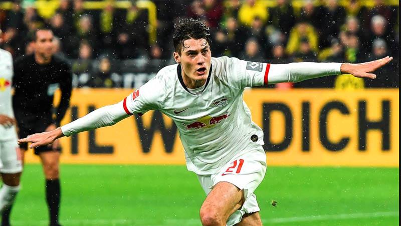 AS Roma Tolak Permintaan RB Leipzig Perpanjang Peminjaman Patrik Schick