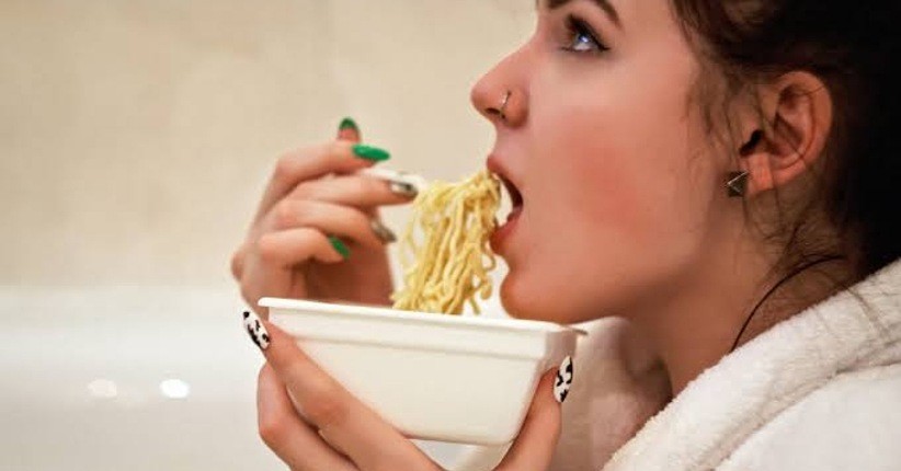 Tips Turunkan Berat Badan dengan Makan Teratur, Ini Penjelasannya