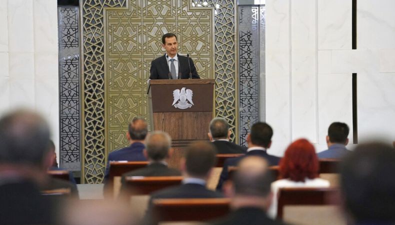 Pidato soal Sanksi AS yang Mencekik, Presiden Suriah Assad Drop Minta Izin Duduk