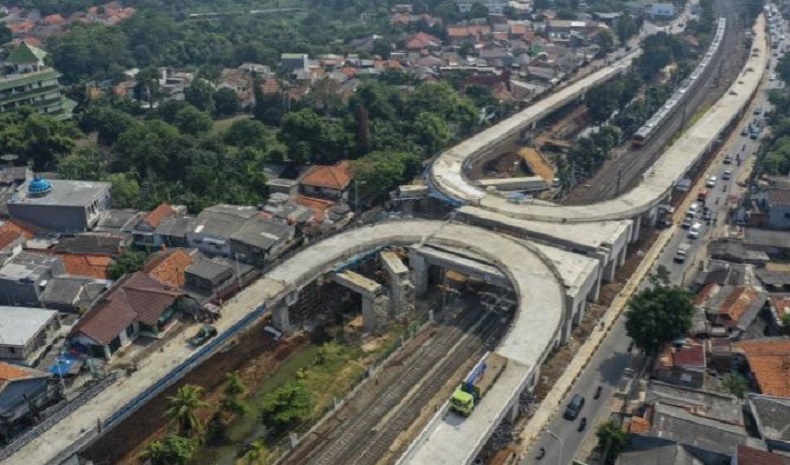 Pengerjaan Flyover Tapal Kuda di Lenteng Agung Sudah 80 Persen