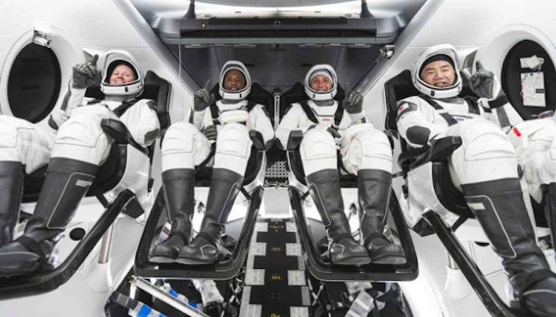 NASA Berencana Meluncurkan SpaceX Crew Dragon Reguler Pertama ke ISS