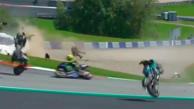 Detik-Detik Tabrakan Horor Johann Zarco dan Franco Morbidelli di Red Bull Ring