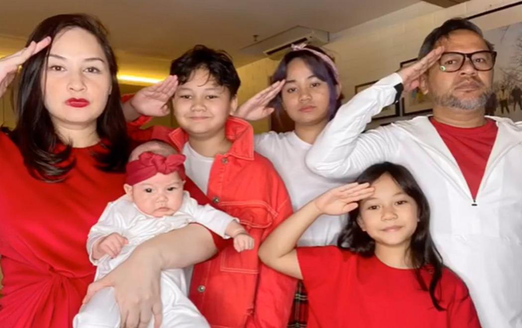 Mona Ratuliu: Dirgahayu Indonesia Tersayang, Semoga Semakin Terang Benderang