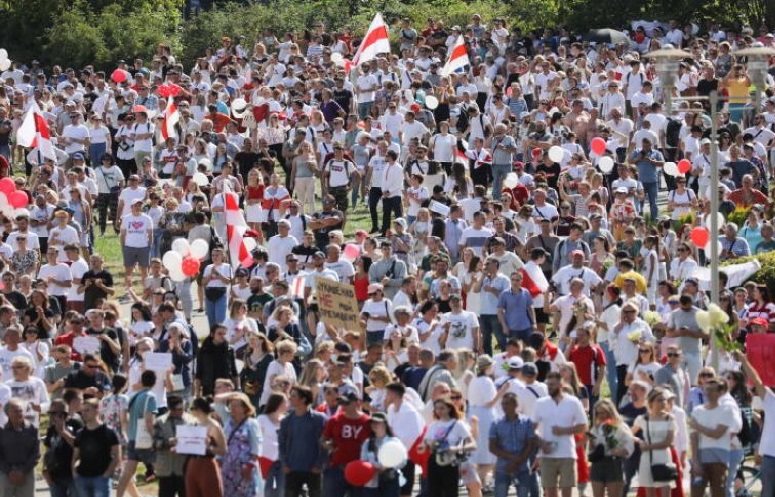 Rusia Tawarkan Bantuan Militer pada Belarusia Atasi Demonstrasi Anti-Pemerintah