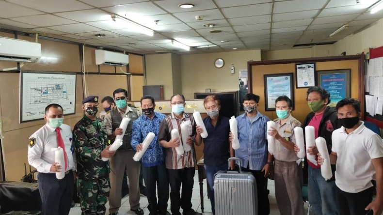 Petugas Keamanan Bandara Juanda Gagalkan Penyelundupan Ribuan Bibit Lobster