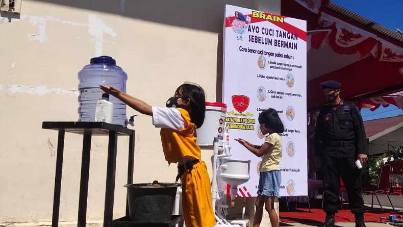 Brimob Sediakan Internet Gratis Untuk Pelajar di Parepare