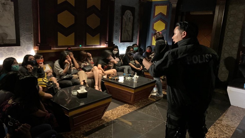 Fakta-Fakta Penggerebekan Karaoke Venesia BSD, Jasa Seks Pakai Voucher