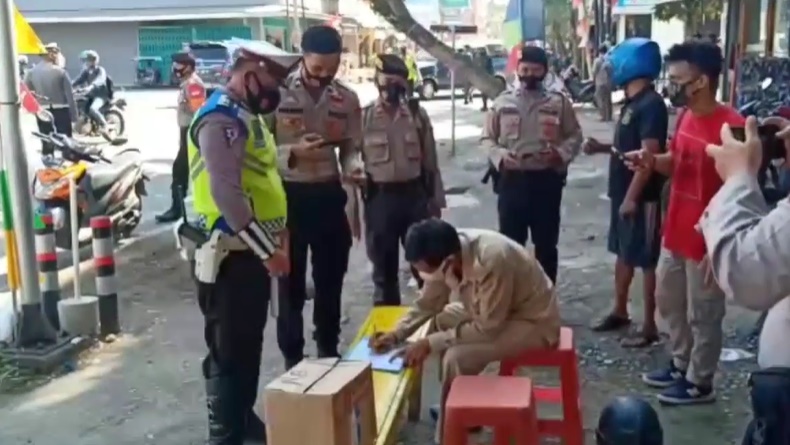 Tim Gabungan Gelar Razia, Ratusan Warga Muara Enim Terciduk Tak Pakai Masker