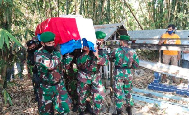 8 Fakta Tewasnya Serda Rusdi yang Tergantung di Pohon, Nomor 6 Bikin Sedih