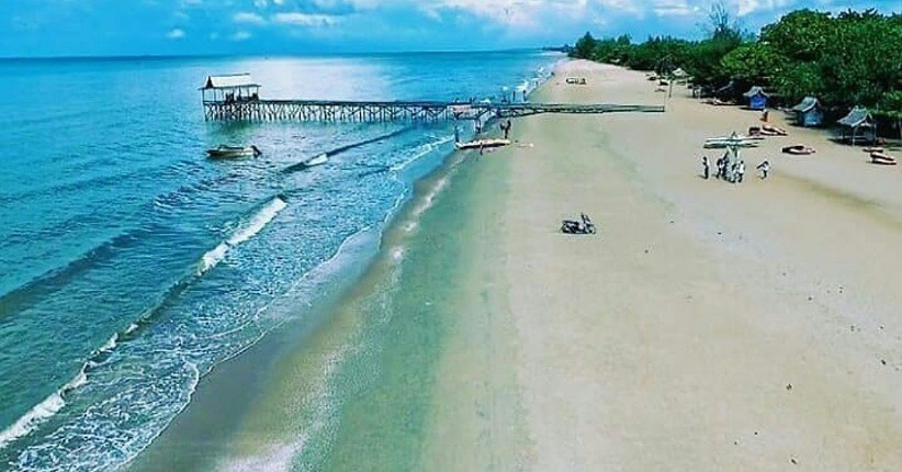 Habiskan Libur Akhir Pekan ke Pantai Asmara, Berburu Sunset di Kalsel