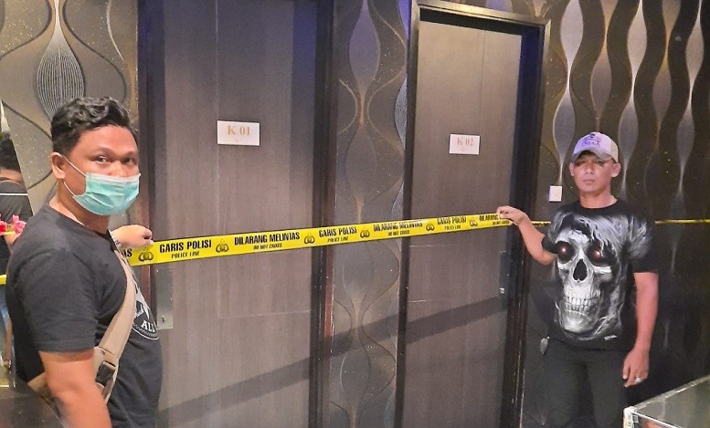 Lagi, Karaoke di Tanjung Duren Ditutup Paksa karena Nekat Beroperasi