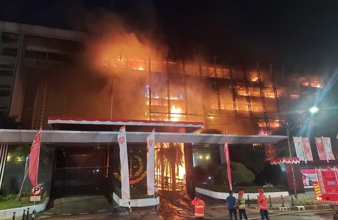 Gedung Utama Kejaksaan Agung Kebakaran, Polisi Rekayasa Lalu Lintas