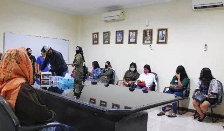 56 Perempuan Terjaring Razia di Panti Pijat dan Karaoke Kabupaten Bogor