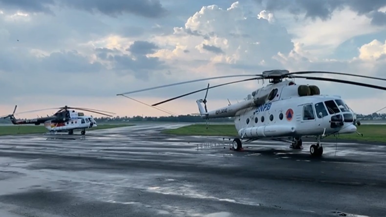 Hutan di Kalsel Terbakar, BPBD Kerahkan 9 Helikopter Water Bombing